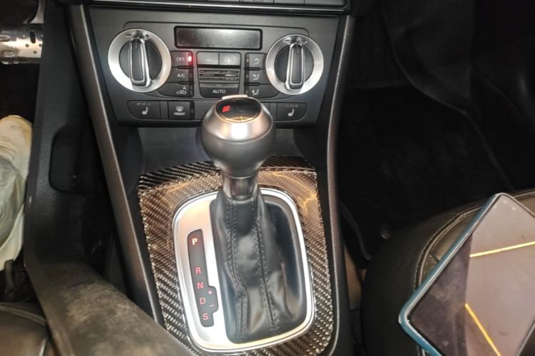 Audi Q3 2015 #14 Audi Q3 2015 car image #14