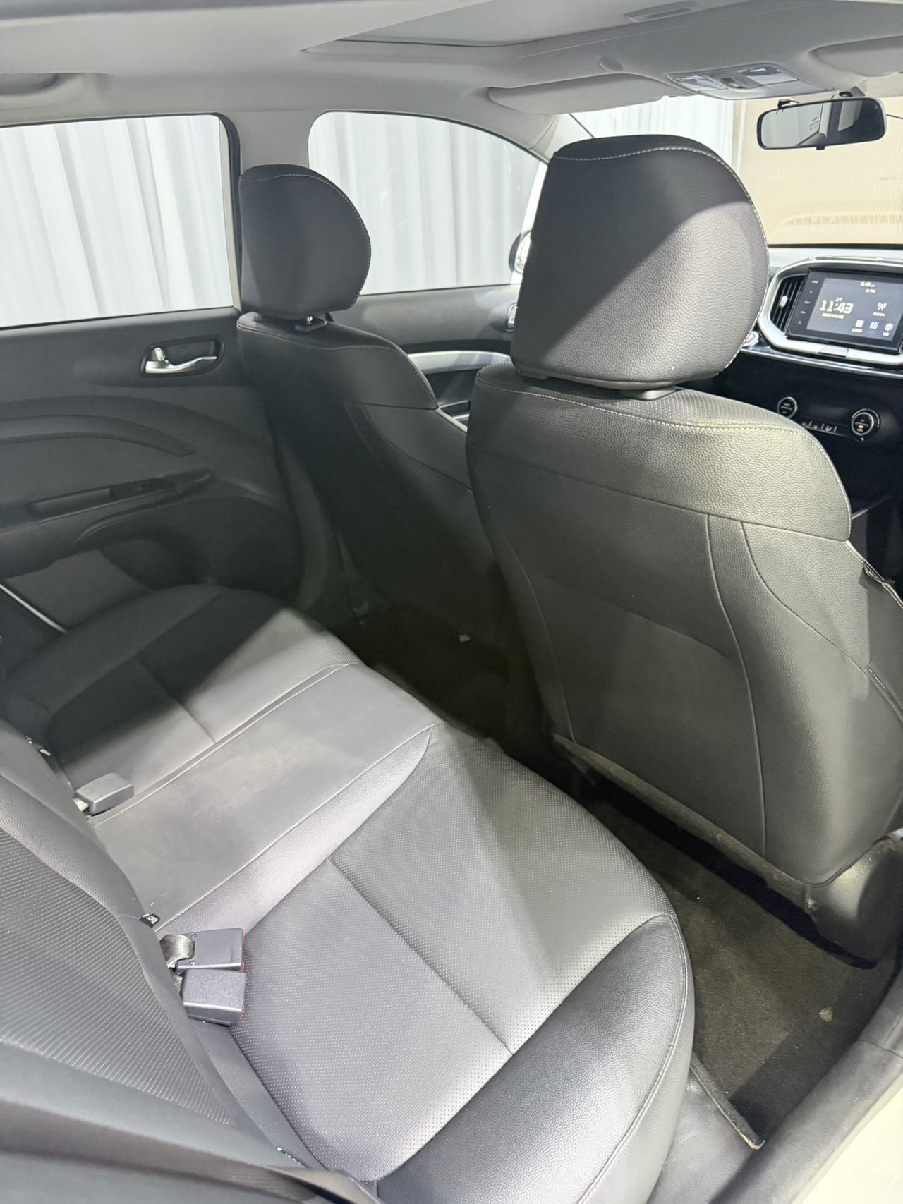 Kia KX1 2022 car image #15