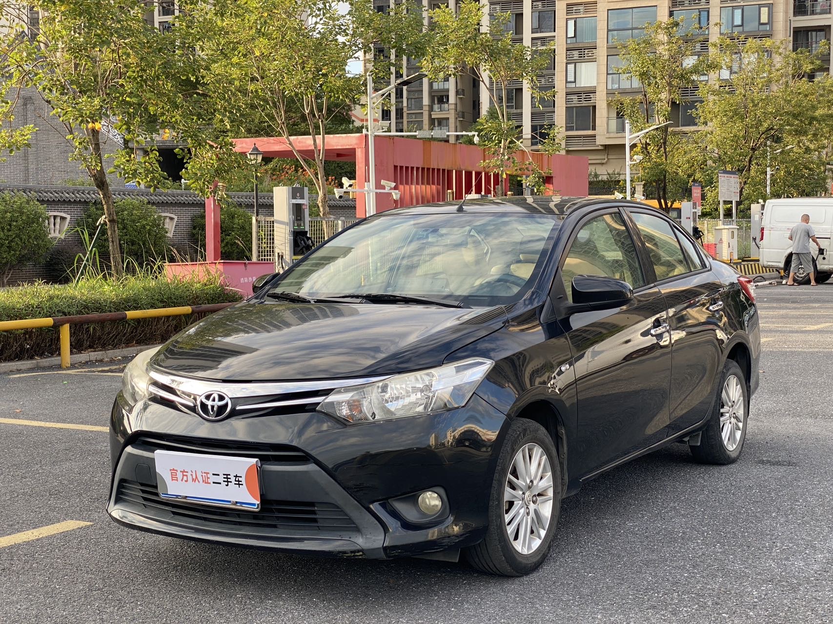 Toyota Vios 2013 Toyota Vios 2013 صورة سيارة