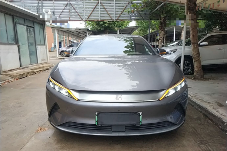 BYD Han 2022 immagine di auto #3