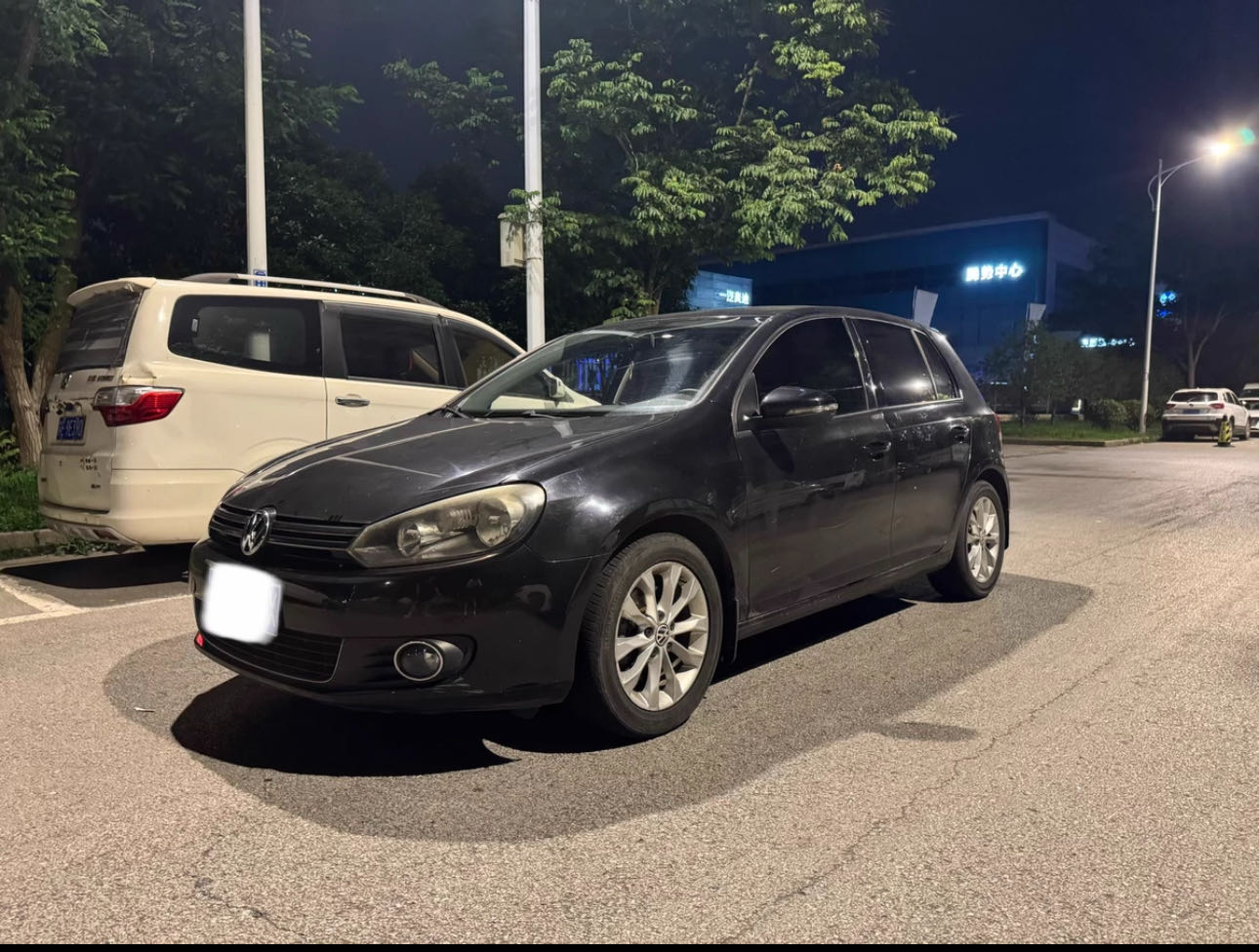 Volkswagen Golf 2012 Volkswagen Golf 2012 car image