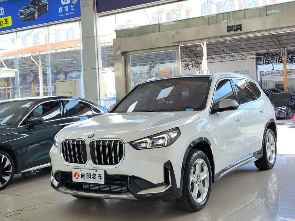 BMW X1 2023 BMW X1 2023 car image