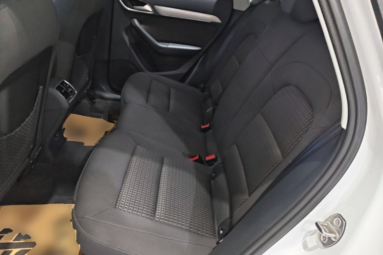 Audi Q3 2016 #17 Audi Q3 2016 car image #17