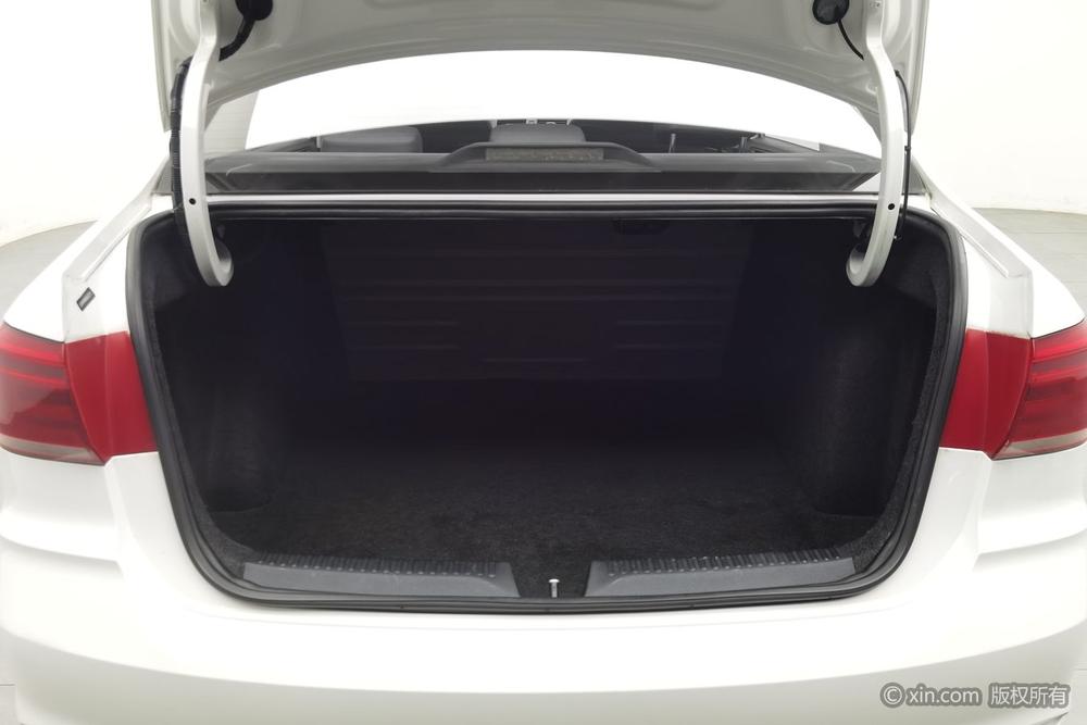 Volkswagen Santana 2016 #23 Volkswagen Santana 2016 car image #23