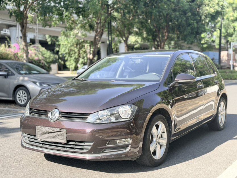 Volkswagen Golf 2016 Volkswagen Golf 2016 immagine di auto