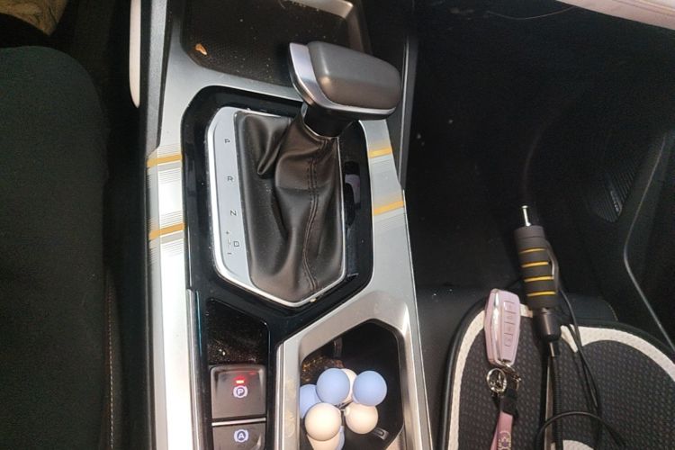 GEELY Emgrand L 2022 car image #14