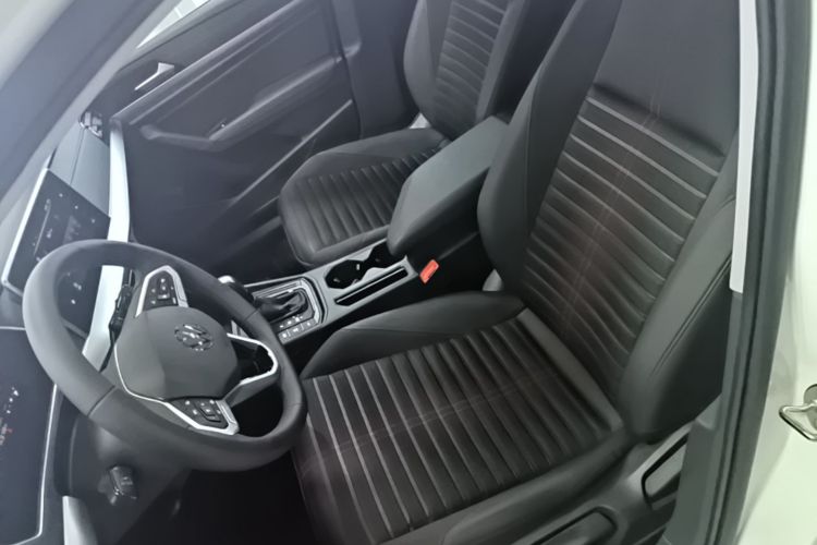 Volkswagen Lavida 2026 #15 Volkswagen Lavida 2026 car image #15