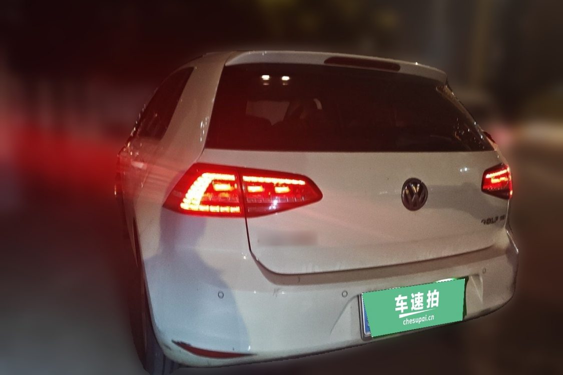 Volkswagen Golf 2014 car image #3