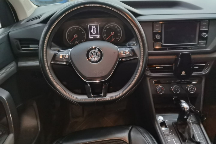Volkswagen Tharu 2019 car image #15
