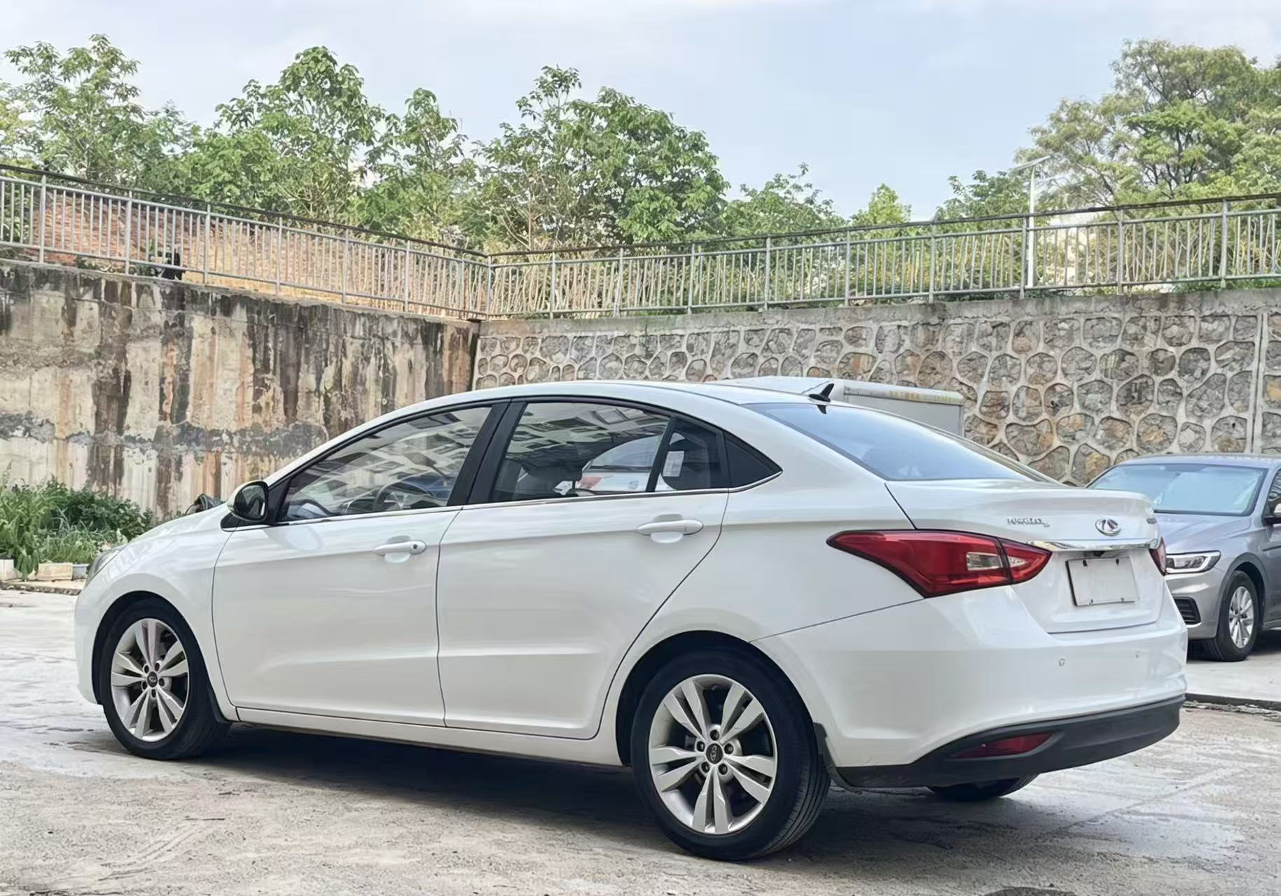 Chery Arrizo 5 2018 صورة سيارة #7