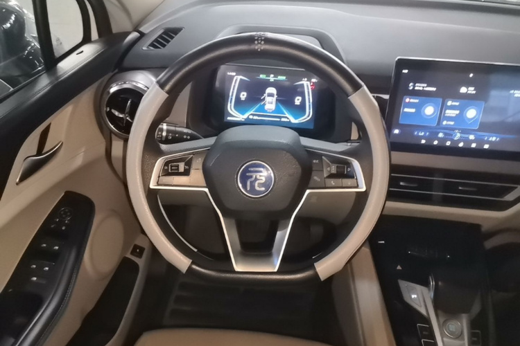 BYD Yuan Pro 2023 car image #15