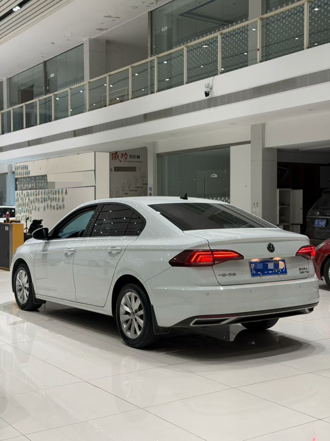 Volkswagen Bora 2022 car image #9