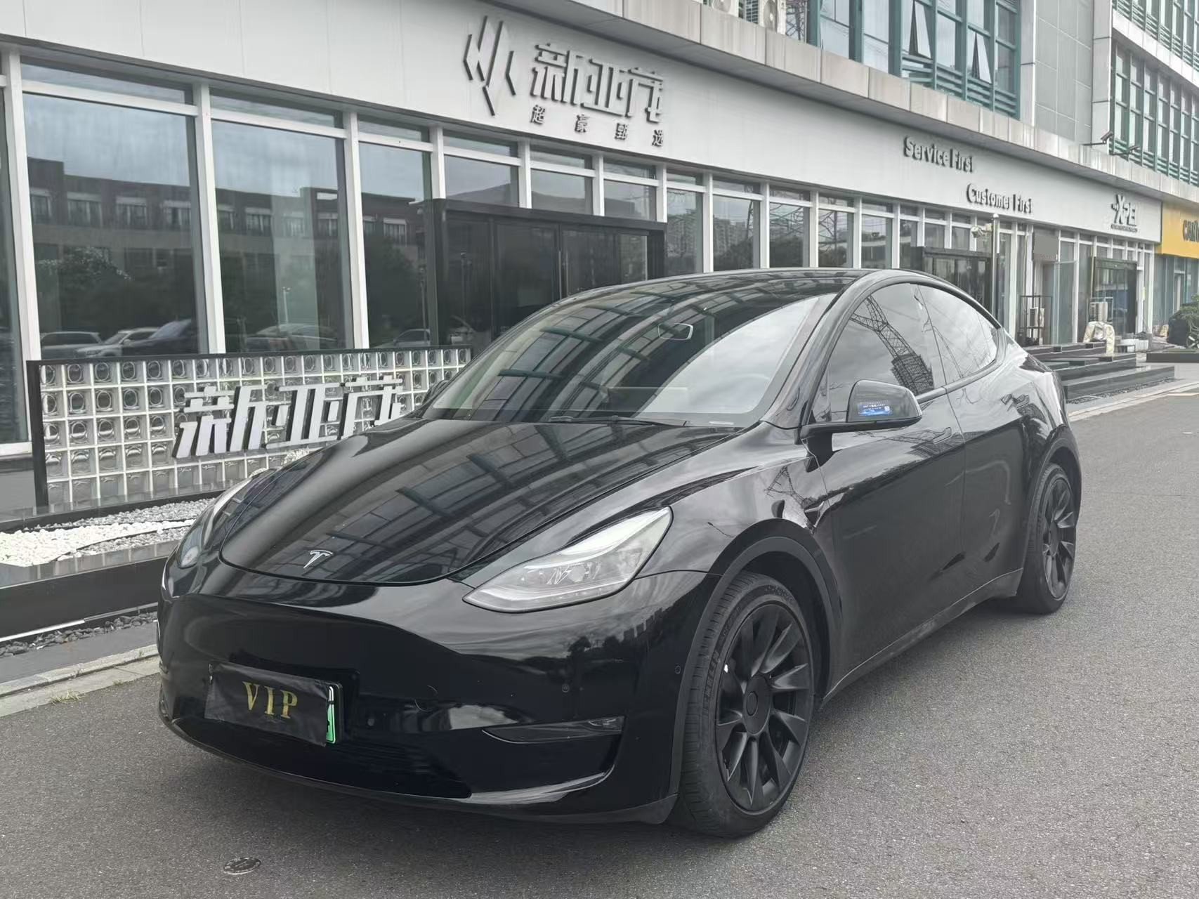 Tesla Model Y 2021 car image 