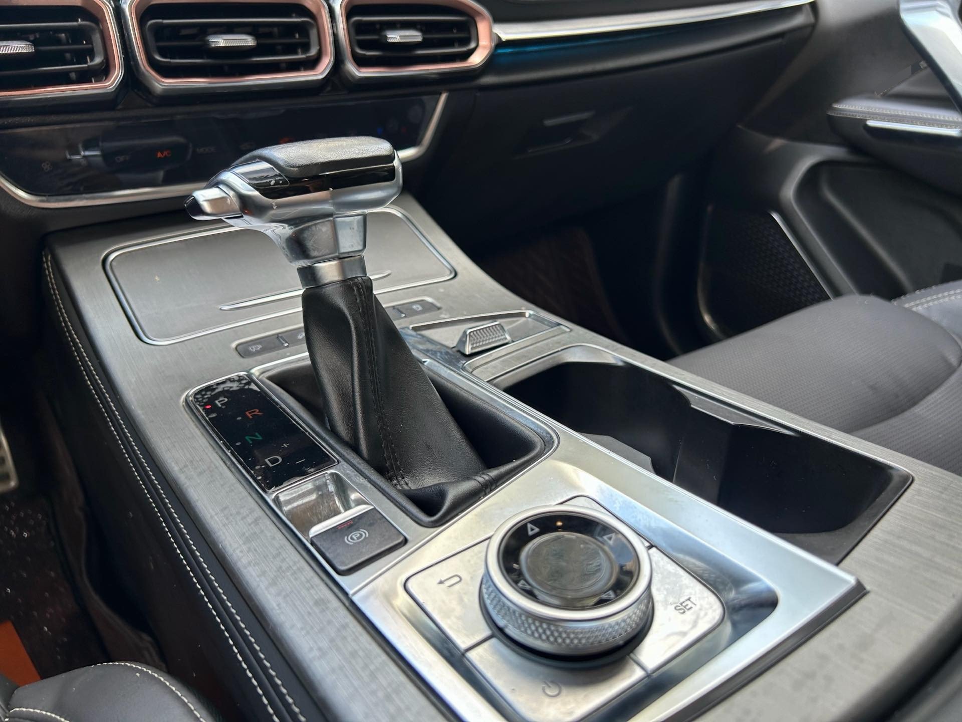 Jetour X70 PLUS 2022 image de voiture #16