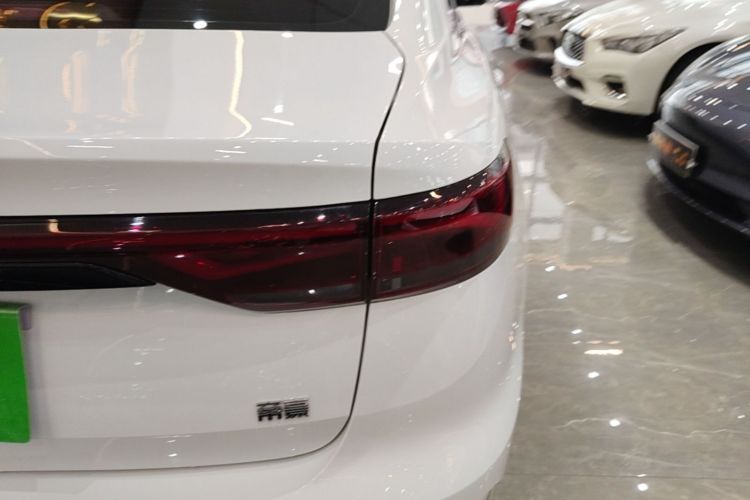 GEELY Emgrand 2024 #8 GEELY Emgrand 2024 car image #8