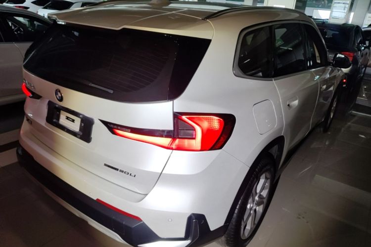 BMW X1 2023 car image #5