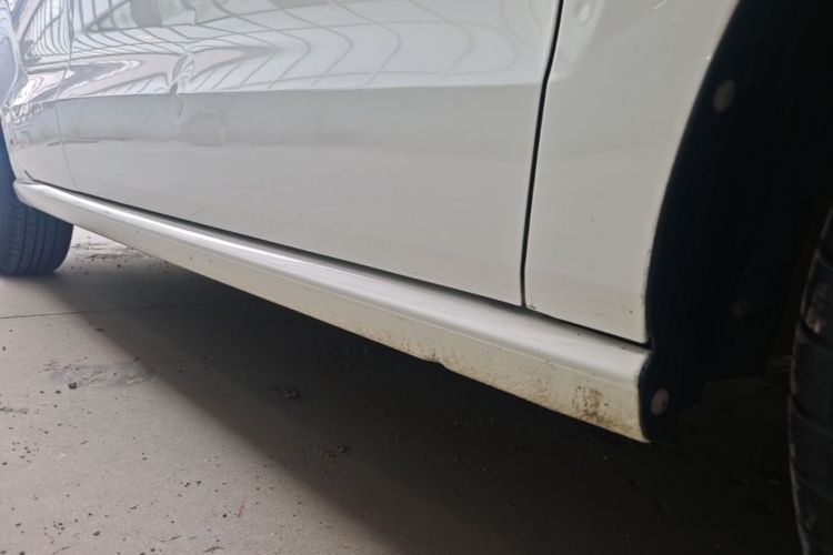 Volkswagen Polo 2016 car image #26
