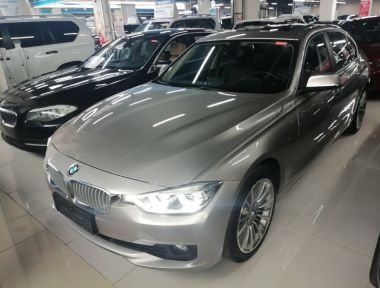 BMW 3 Series 2019 car image 