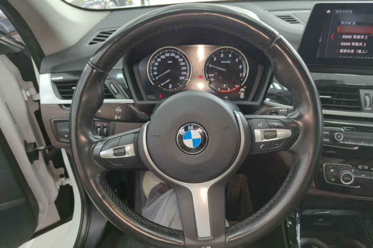 BMW X1 2021 #11 BMW X1 2021 car image #11
