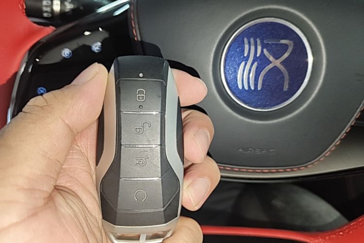 BYD Han 2021 car image #12