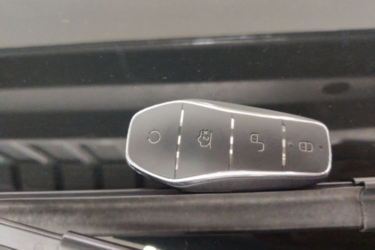 BYD YuanUP 2025 #9 BYD YuanUP 2025 immagine di auto #9