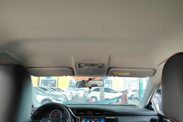 Toyota Corolla 2018 car image #18