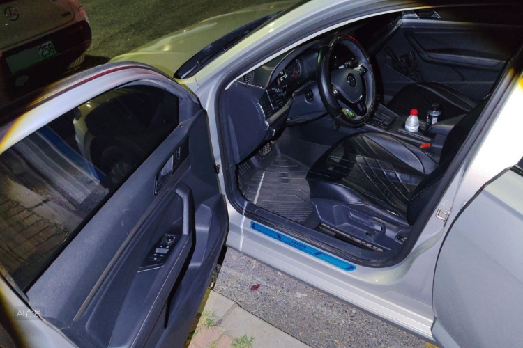 Volkswagen Lavida 2018 #18 Volkswagen Lavida 2018 car image #18