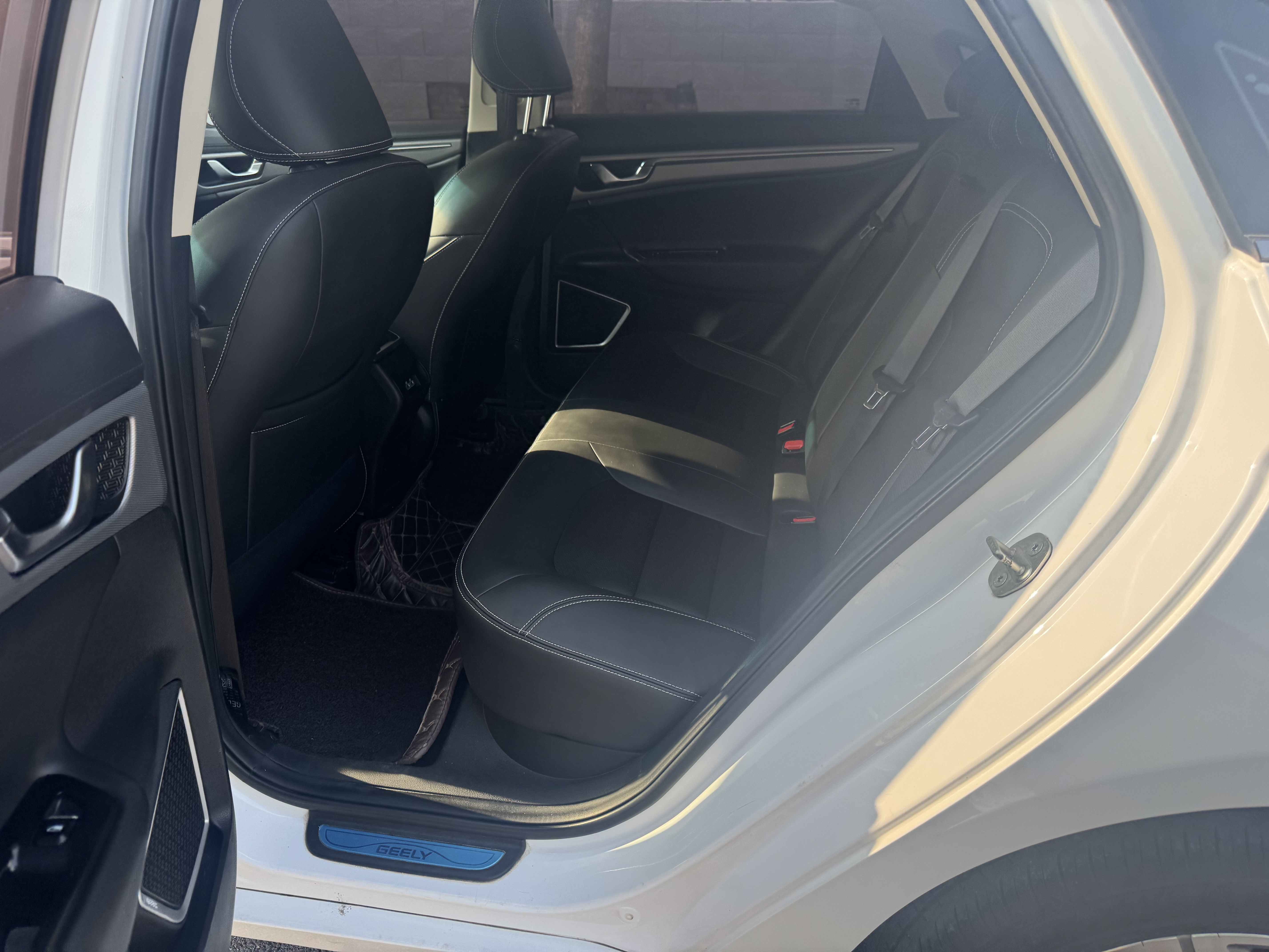 GEELY Emgrand GL 2019 immagine di auto #7