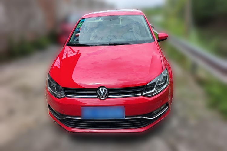 Volkswagen Polo 2016 car image #3