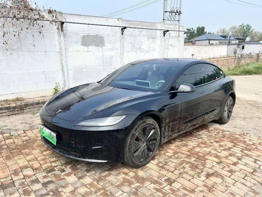 Tesla Model 3 2024 Tesla Model 3 2024 car image