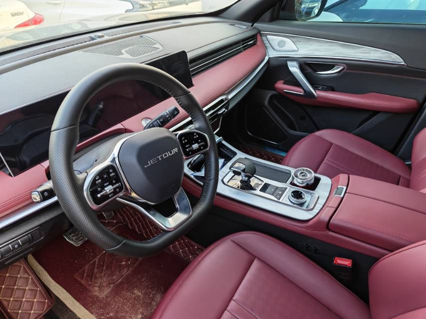 Jetour X70 PLUS 2025 #5 Jetour X70 PLUS 2025 car image #5