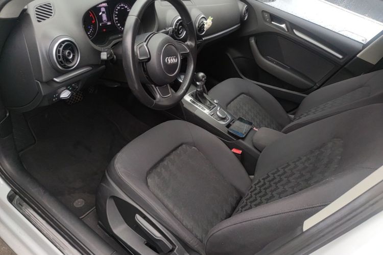 Audi A3 2017 car image #15