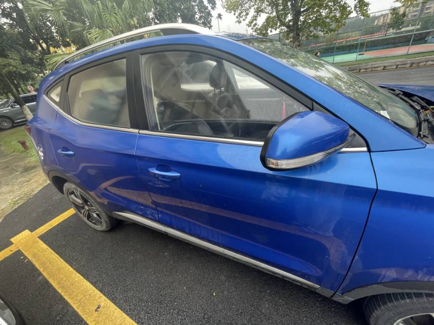 MG ZS 2018 car image #3