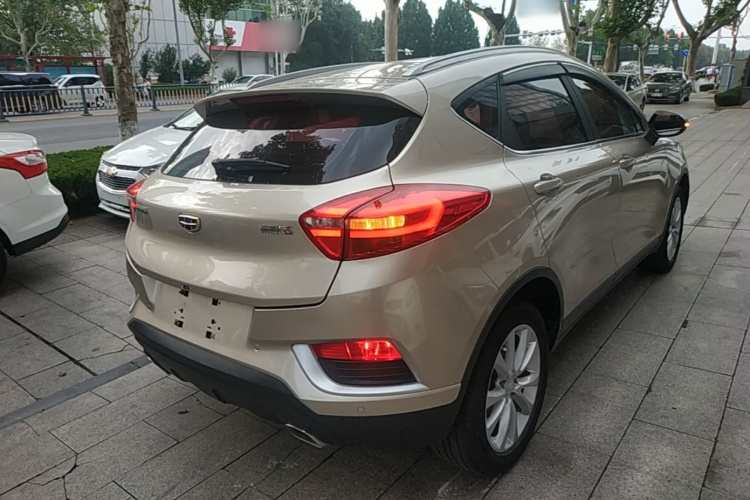 GEELY Emgrand GS 2018 изображение автомобиля #7