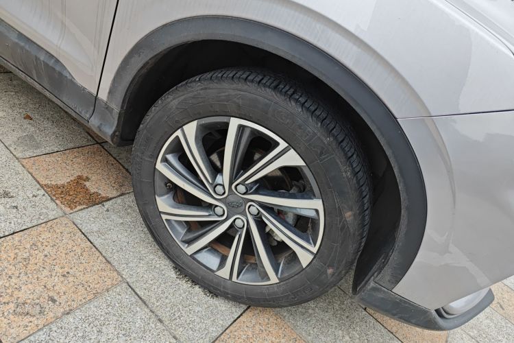 GEELY Coolray 2019 immagine di auto #9