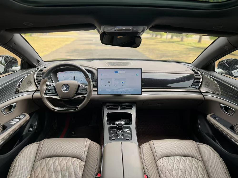 BYD Han 2023 car image #14