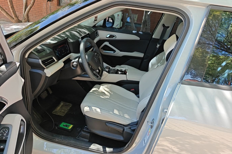 BYD YuanUP 2024 #15 BYD YuanUP 2024 car image #15