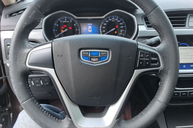 GEELY Emgrand 2018 car image #11