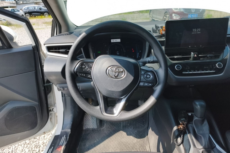 Toyota Corolla 2023 car image #11