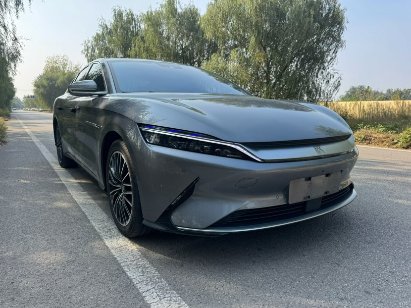 BYD Han 2023 #3 BYD Han 2023 صورة سيارة #3