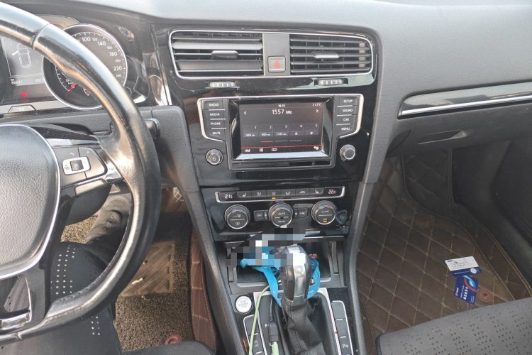 Volkswagen Golf 2015 #13 Volkswagen Golf 2015 car image #13