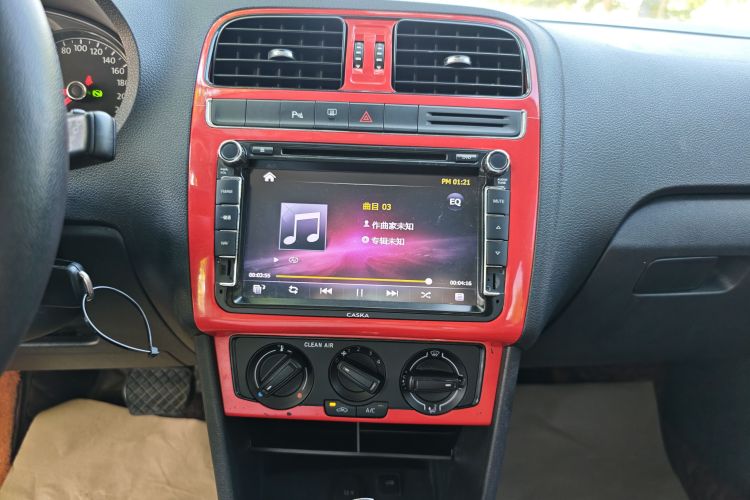Volkswagen Polo 2016 #17 Volkswagen Polo 2016 car image #17