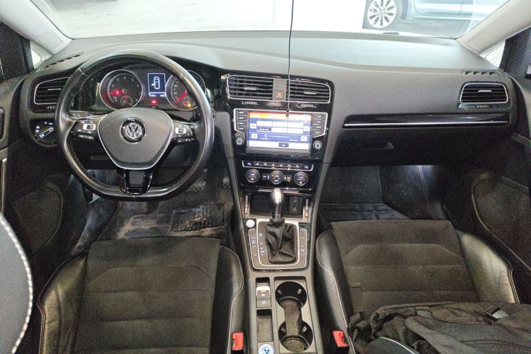 Volkswagen Golf 2016 imagen de coche #10