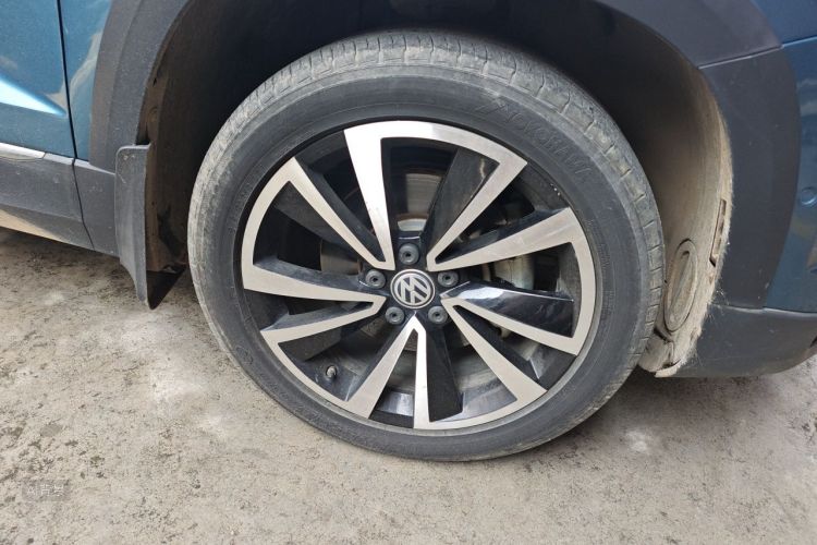 Volkswagen Tharu 2019 car image #9