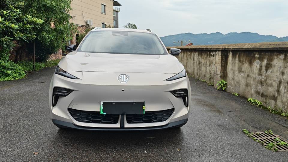 MG ES5 2024 imagem de carro #2