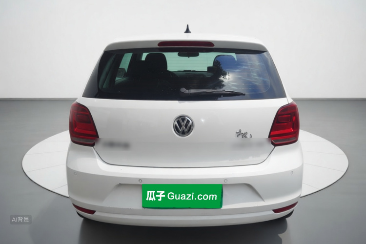 Volkswagen Polo 2015 car image #6