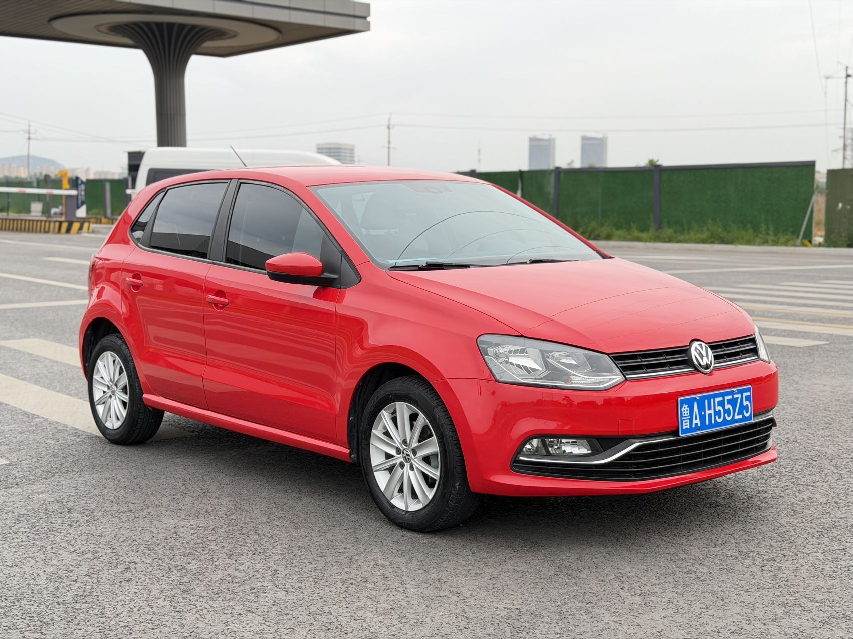 Volkswagen Polo 2015 imagem de carro #3