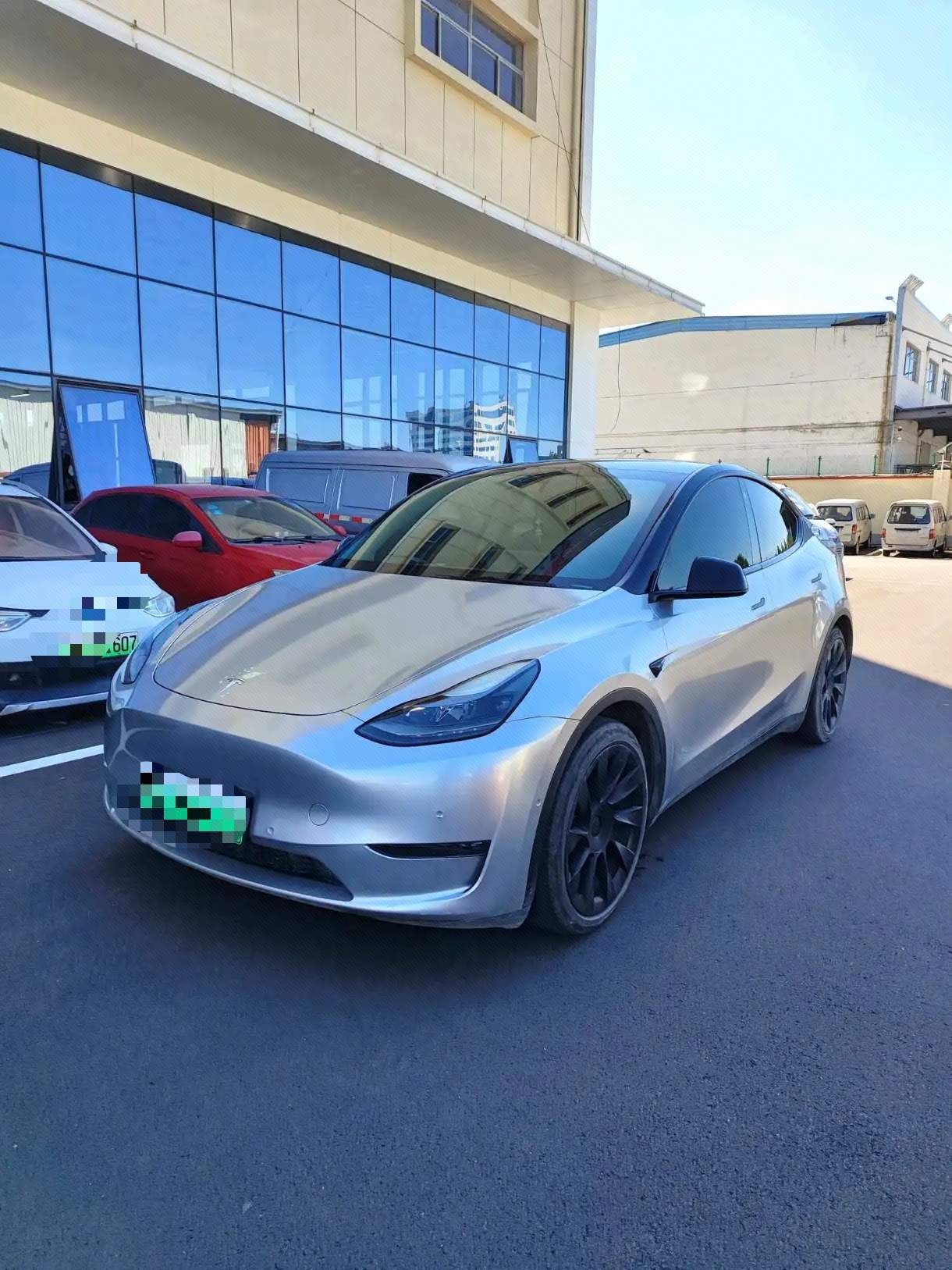 Tesla Model Y 2021 car image 