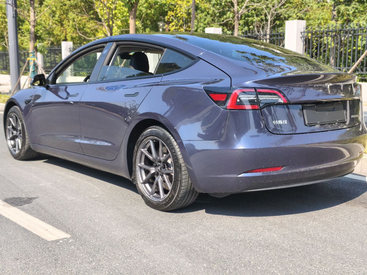 Tesla Model 3 2021 صورة سيارة #8