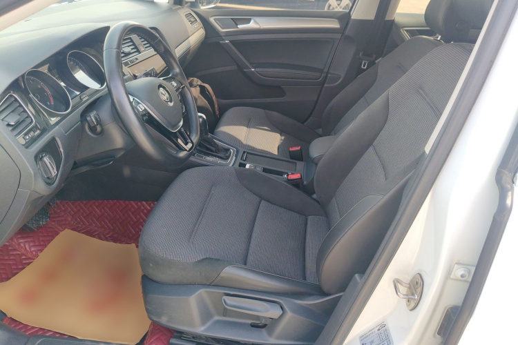 Volkswagen Golf 2020 صورة سيارة #15